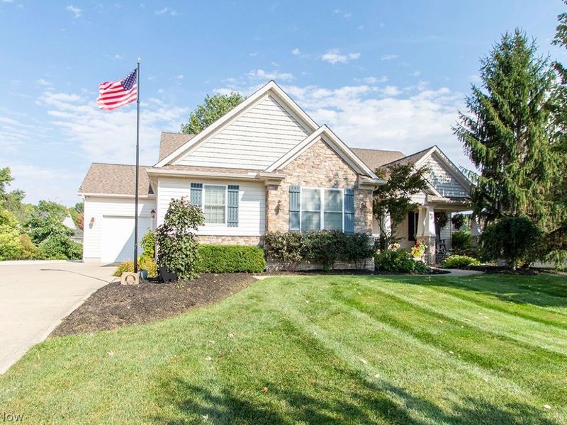 6473 Pebble Court, Medina, OH 44256 Photo 2