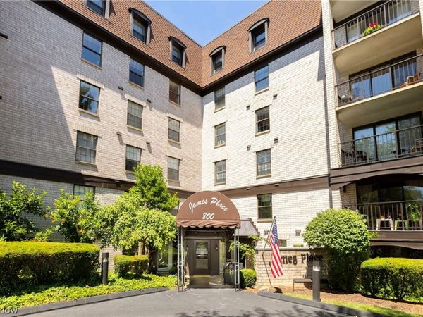 800 Brick Mill Run , Unit 503, Westlake, OH 44145
