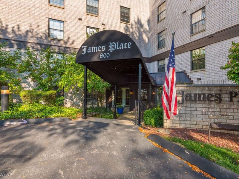 800 Brick Mill Run, Unit 503, Westlake, OH 44145 Photo 3