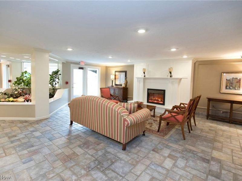 800 Brick Mill Run, Unit 503, Westlake, OH 44145 Photo 5