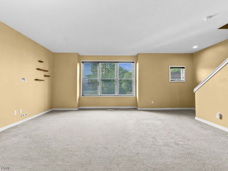 1479 Huntington Lane, Cleveland Heights, OH 44118 Photo 6