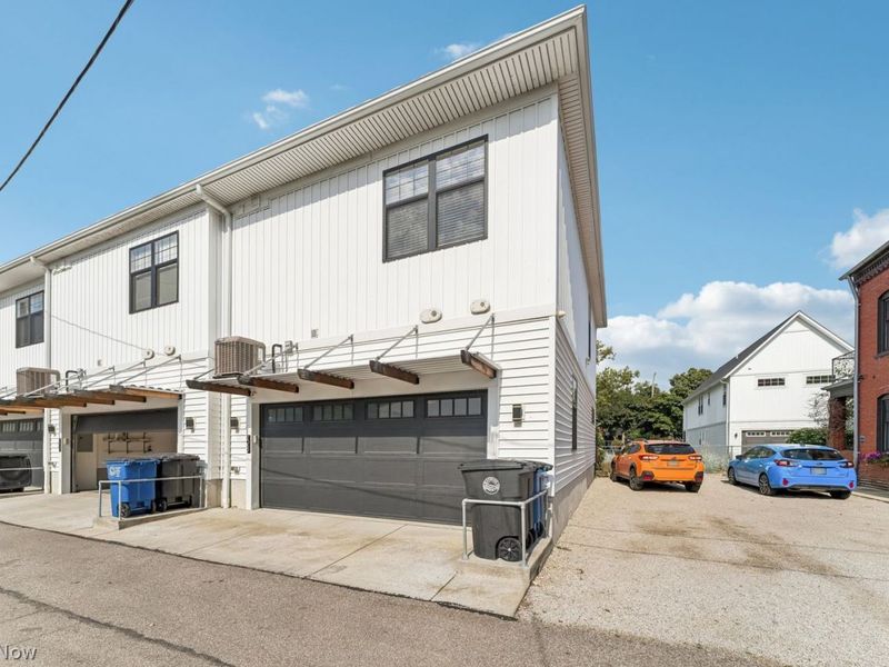 2069 W 34th Place, Cleveland, OH 44113 Photo 34