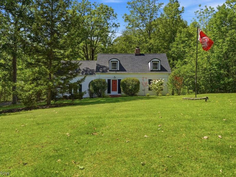 5954 Briardale Lane, Solon, OH 44139 Photo 2