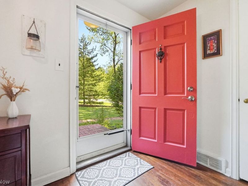 5954 Briardale Lane, Solon, OH 44139 Photo 7