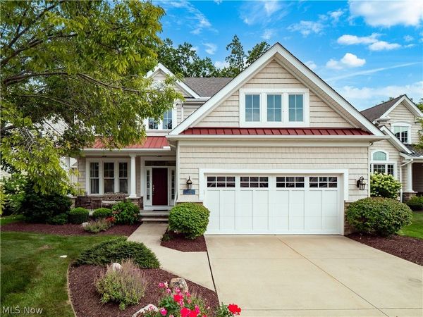 653 Heron Bay , Avon Lake, OH 44012