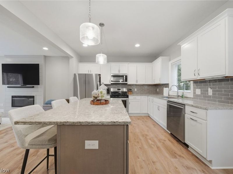 3181 Dunmore Avenue NW, Canton, OH 44708 Photo 8