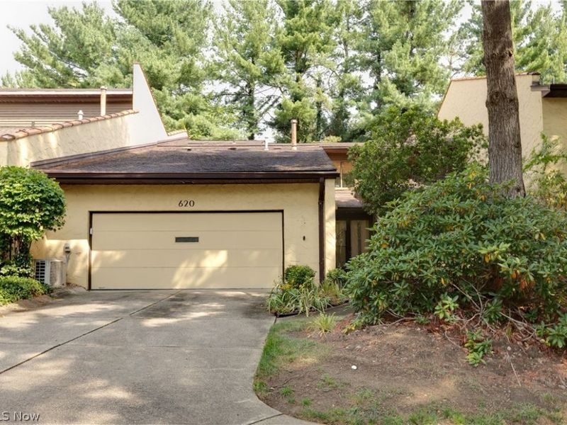 620 Hampton Ridge Drive , Akron, OH 44313 Photo 40