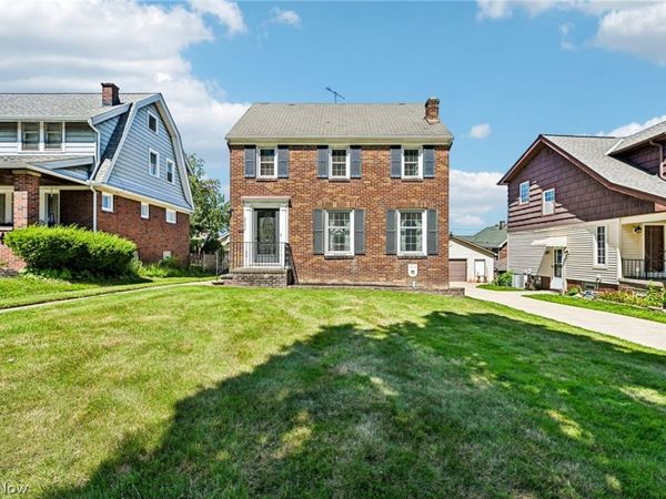 2052 Hillcrest Avenue, Old Brooklyn, OH 44109
