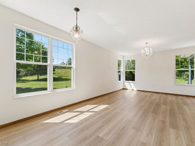 2148 Southampton Lane, Avon, OH 44011 Photo 5