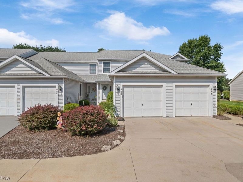 756 Beverly Avenue, Canal Fulton, OH 44614 Photo 1