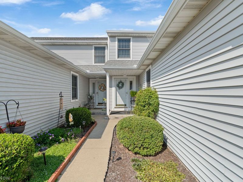 756 Beverly Avenue, Canal Fulton, OH 44614 Photo 4