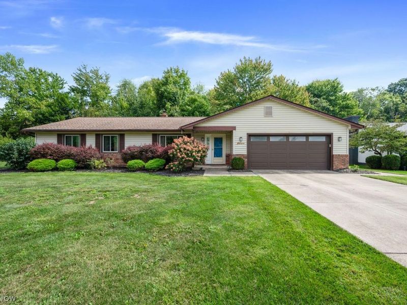 5145 Park Side Trail, Solon, OH 44139 Photo 2