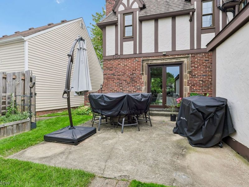 7478 Briarcliff Parkway, Middleburg Heights, OH 44130 Photo 38