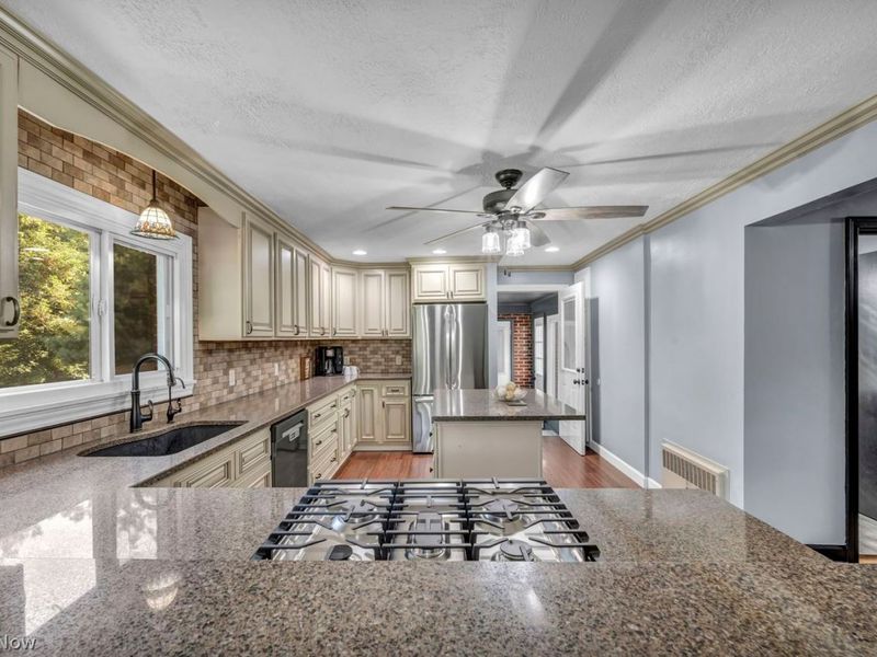 3700 Mountview Avenue, Alliance, OH 44601 Photo 11