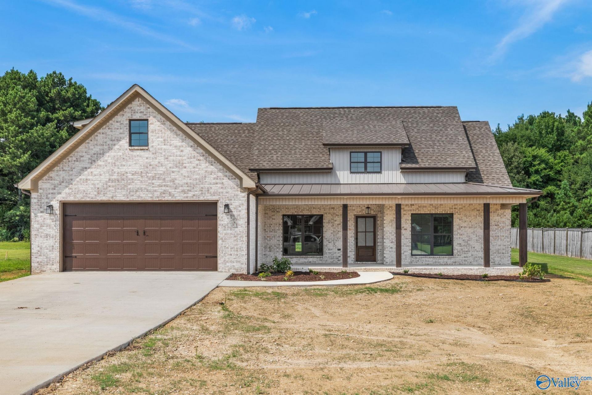 284 Brothers Lane, Rogersville, AL 35652 Main Photo