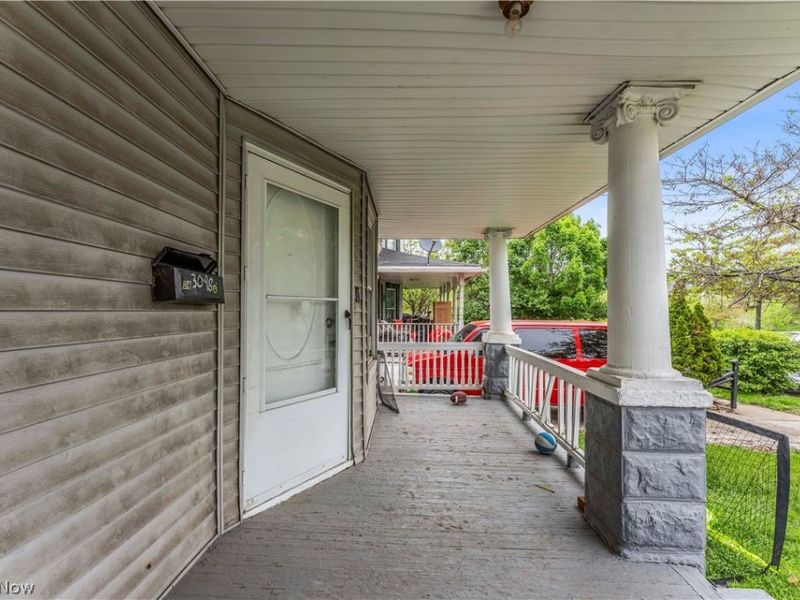 3098 W 101st Street, Cleveland, OH 44111 Photo 3