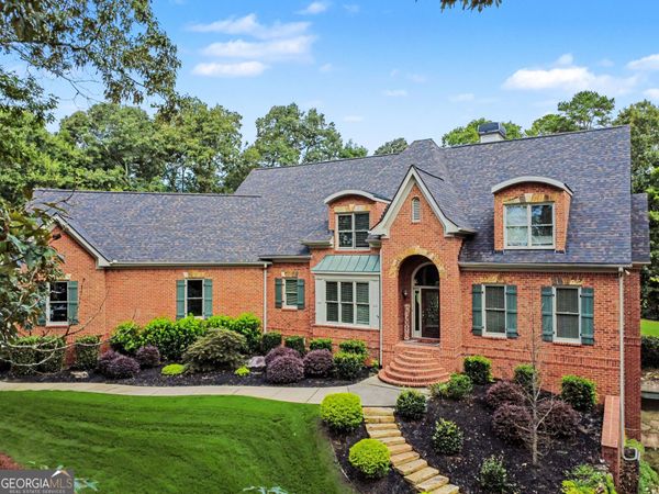 8415 Glen Lake Drive, Cumming, GA 30028