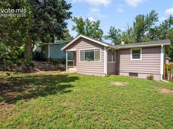 3326 W Kiowa Street, Colorado Springs, CO 80904