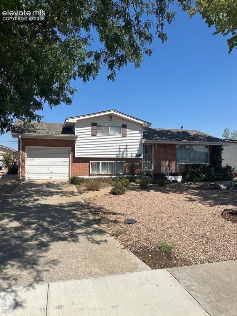 61 Drake Street, Pueblo, CO 81005 Main Photo