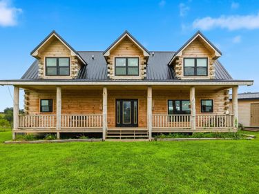 6 Earthaven Drive, Waddy, KY 40076