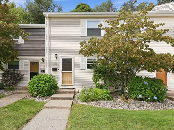 142 Autumn St, Unit G, Agawam, MA 01001
