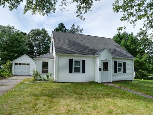 10 Westbrook Rd, Northborough, MA 01532