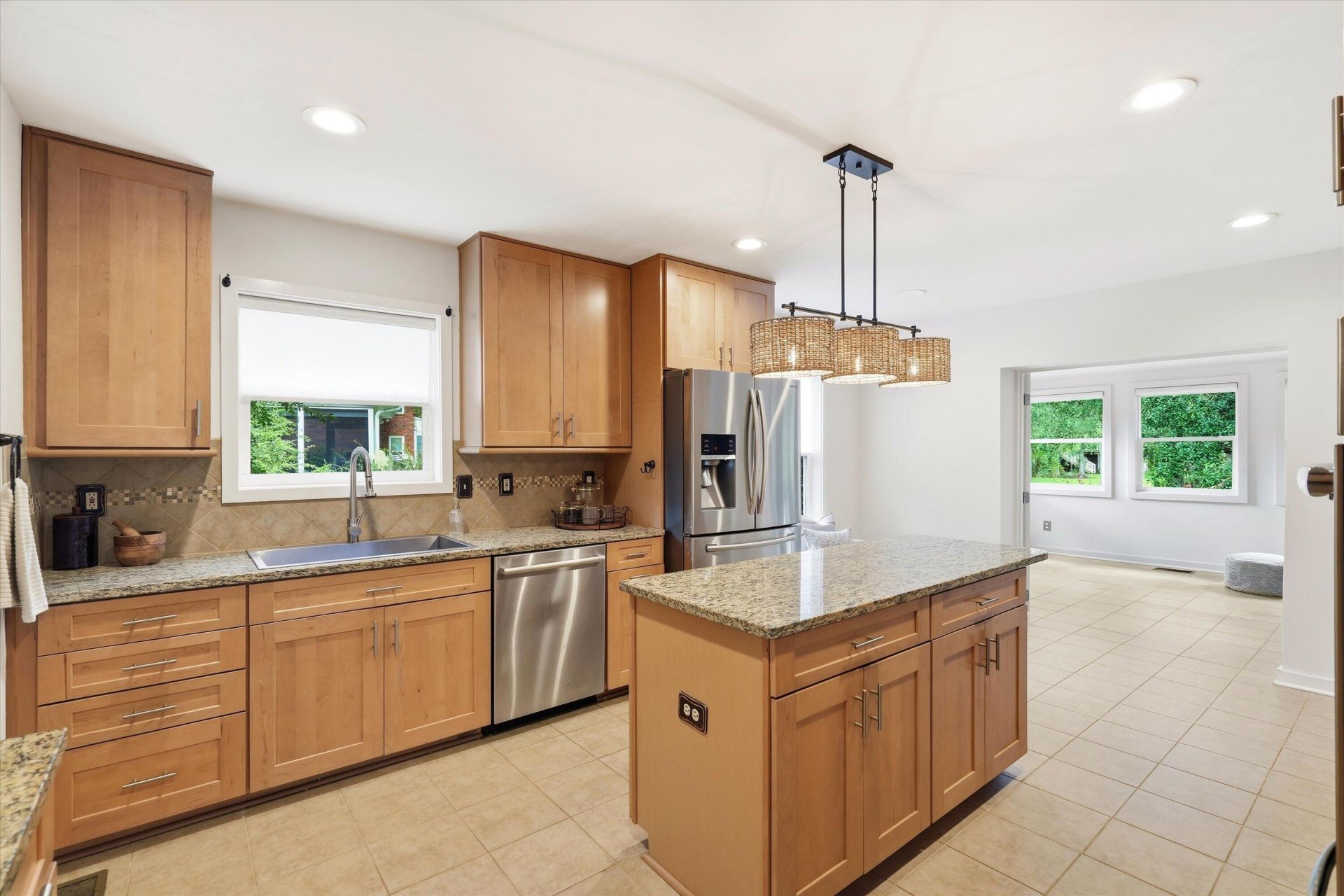 2633 Marsh Creek Drive Photo 32