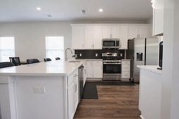 3005 Harvey Avenue photo 4