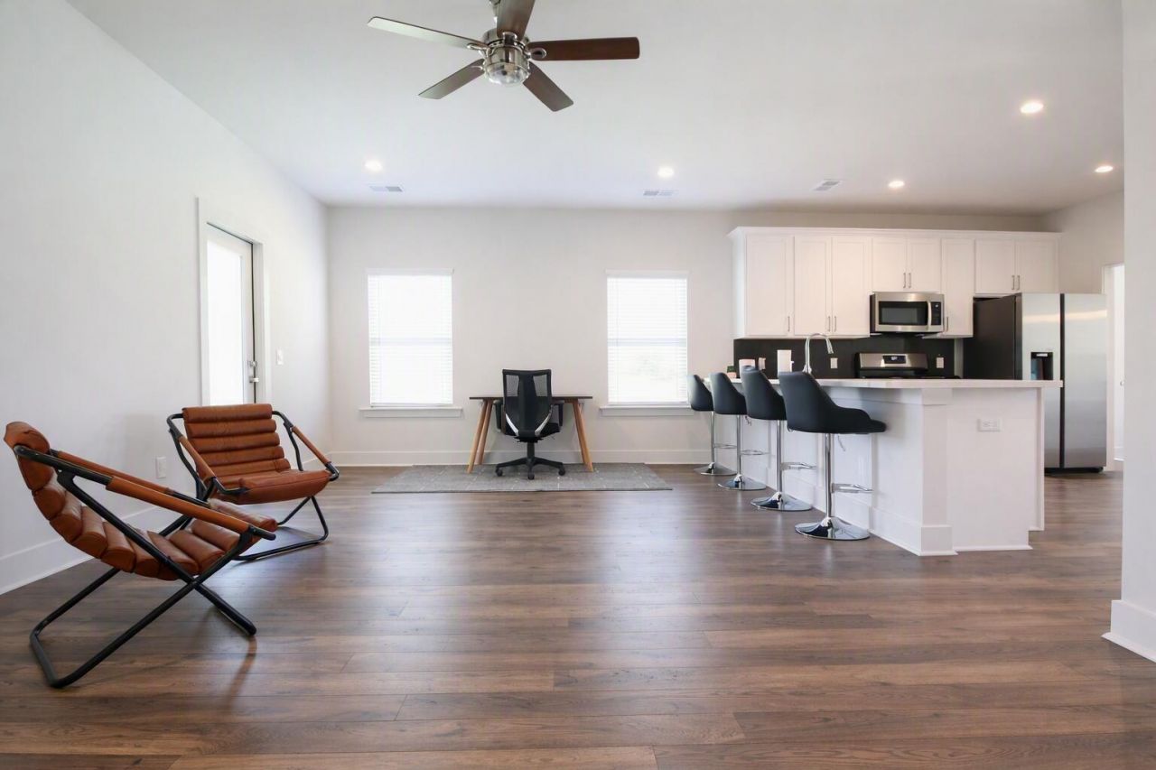 3005 Harvey Avenue Photo 8
