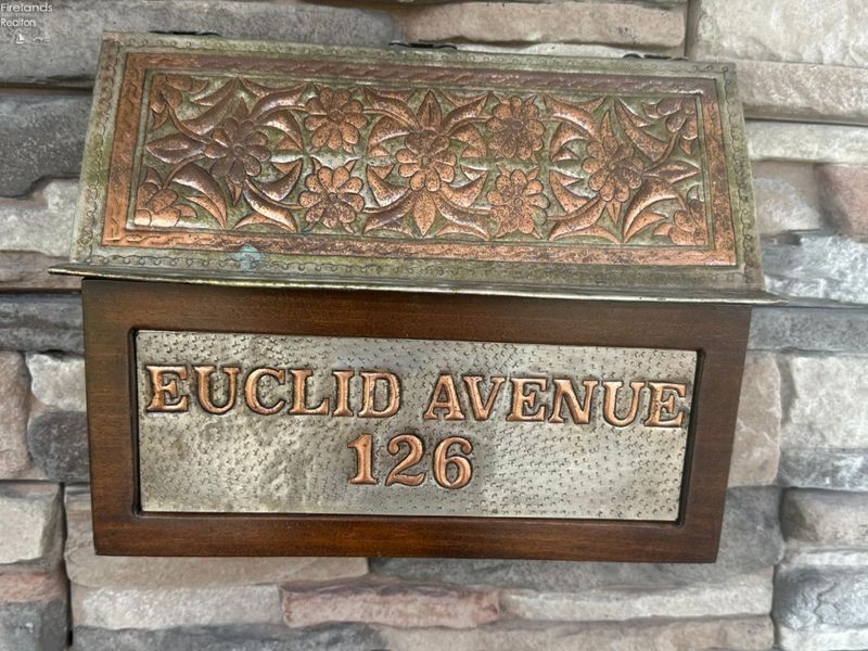 126 Euclid Avenue, Bellevue, OH 44811 Photo 4