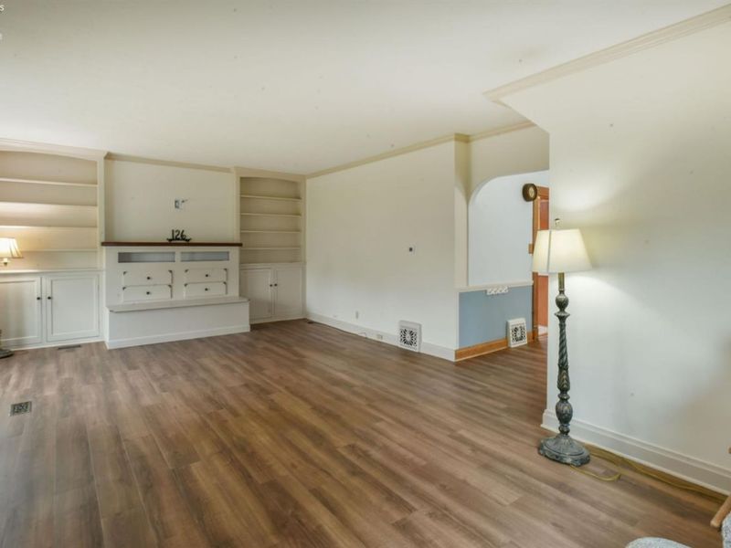 126 Euclid Avenue, Bellevue, OH 44811 Photo 8