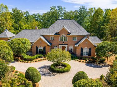 32409 Archdale Drive, Chapel Hill, NC 27517