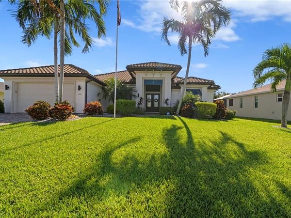 4401 SW 25th PL, CAPE CORAL, FL 33914