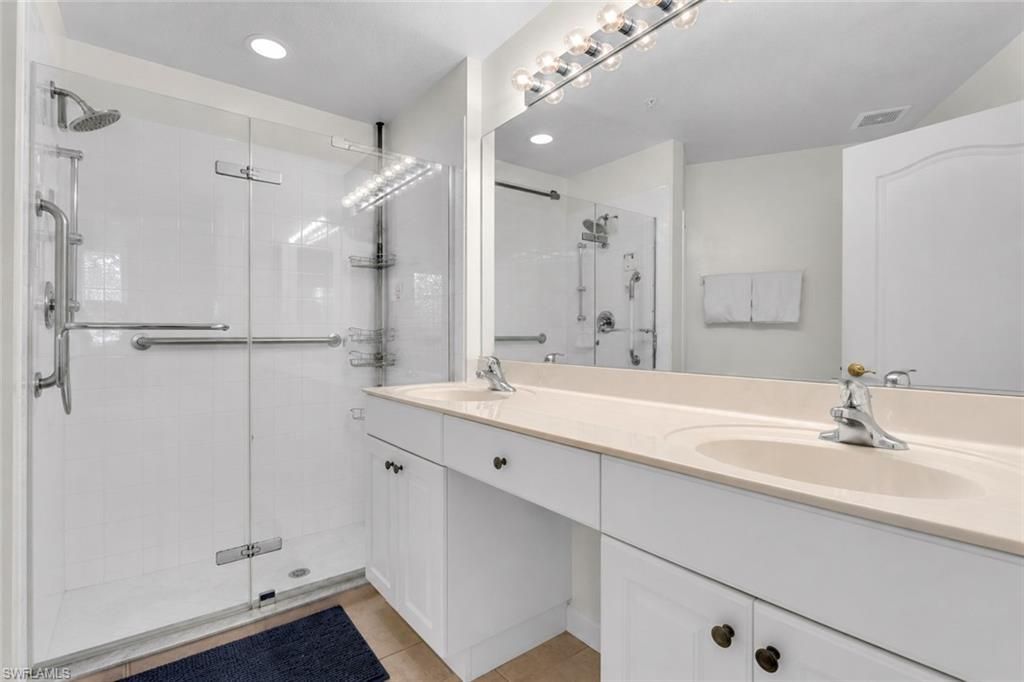 12130 Summergate Cir, Unit 104, Fort Myers, FL 33913 Photo