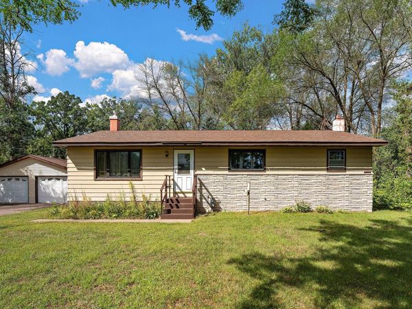 28564 Zurich Street NE, North Branch, MN 55056