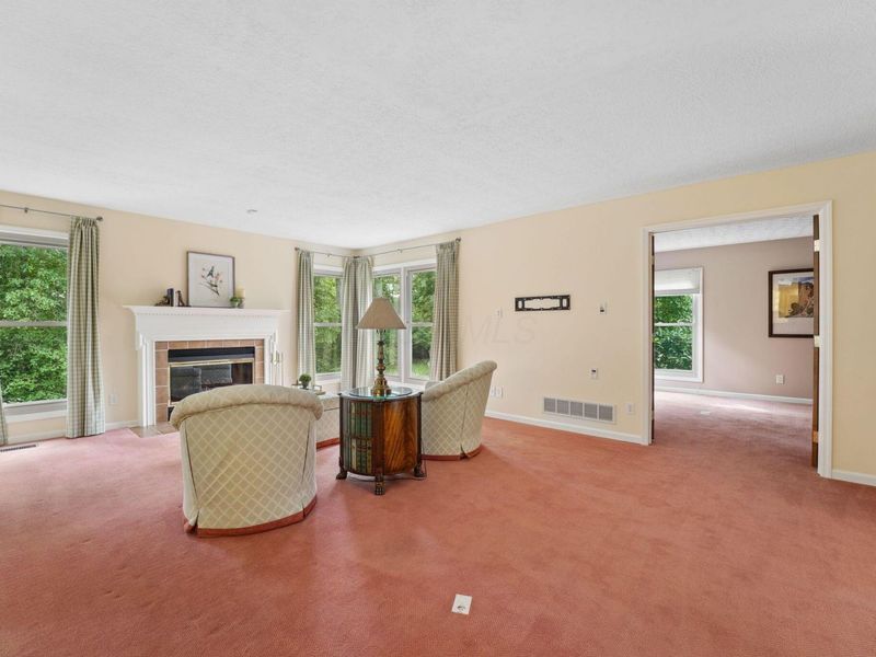 777 Black Gold Avenue, Gahanna, OH 43230 Photo 16