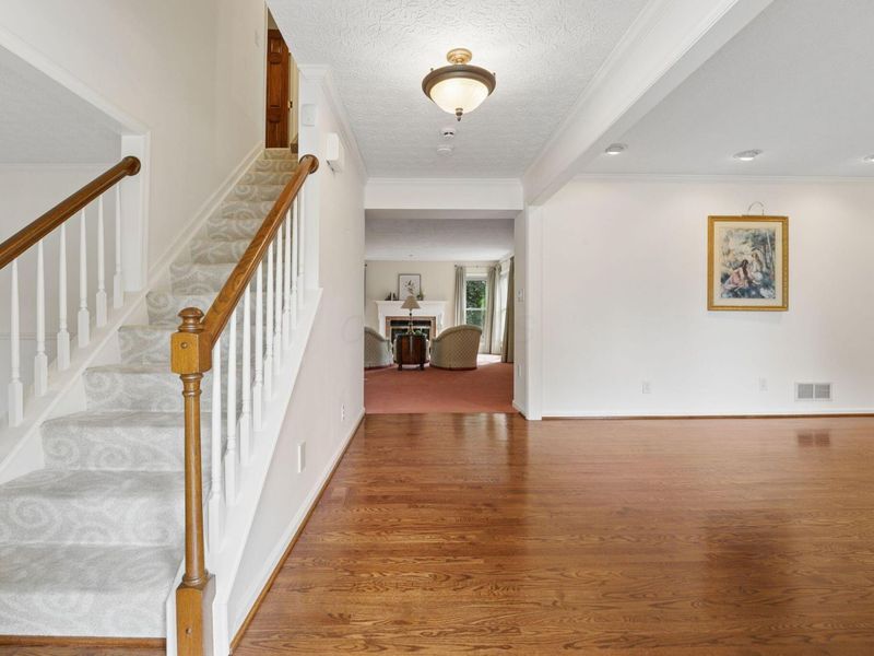 777 Black Gold Avenue, Gahanna, OH 43230 Photo 4