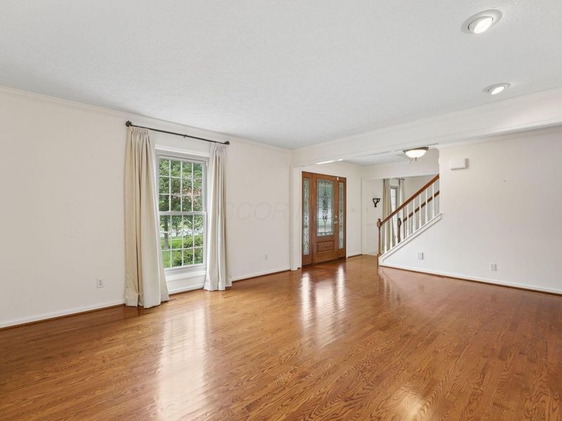 777 Black Gold Avenue, Gahanna, OH 43230 Photo 7