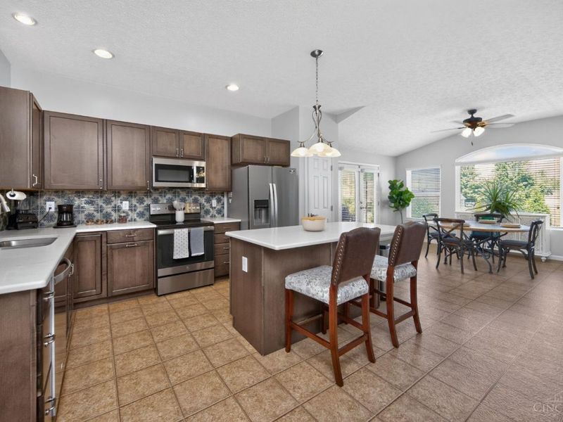 6263 Pine Cove, Hamilton Township, OH 45152 Photo 12