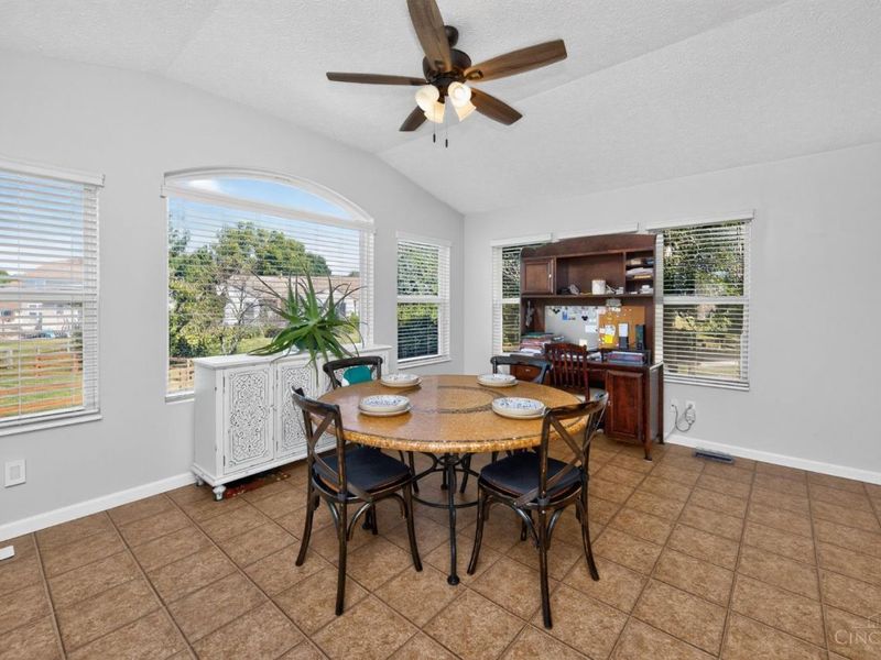 6263 Pine Cove, Hamilton Township, OH 45152 Photo 17