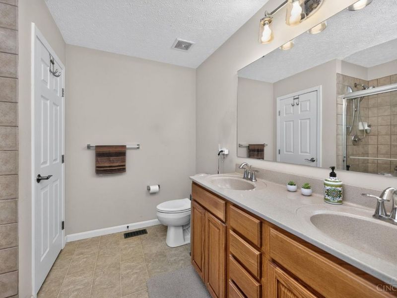 6263 Pine Cove, Hamilton Township, OH 45152 Photo 22