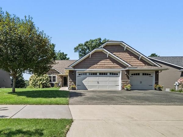 460 Club View Lane, Altoona, WI 54720