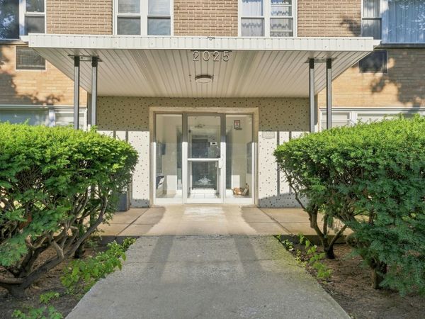 2025 W GRANVILLE Avenue , Unit 412, Chicago, IL 60659