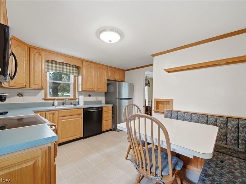 41 8th Street, Barberton, OH 44203 Photo 10