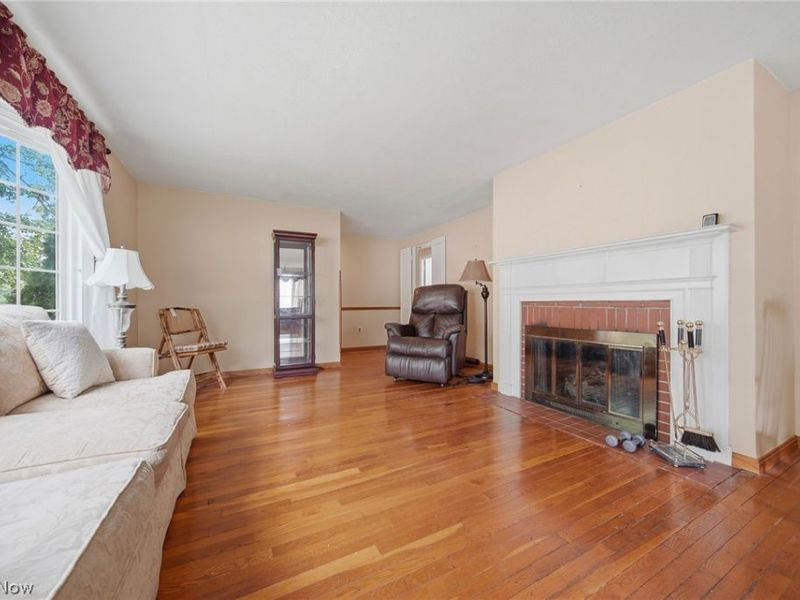 41 8th Street, Barberton, OH 44203 Photo 4