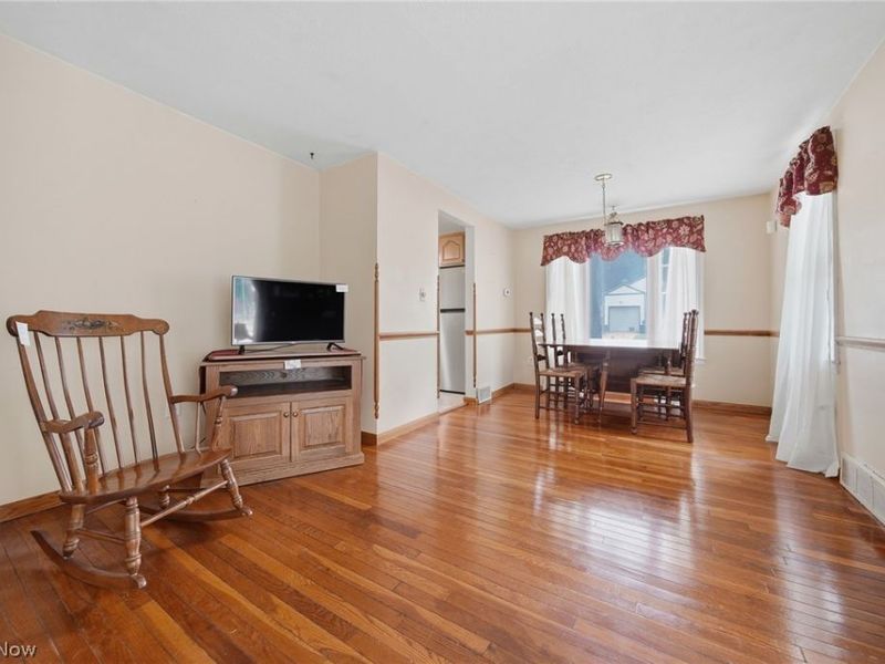 41 8th Street, Barberton, OH 44203 Photo 6