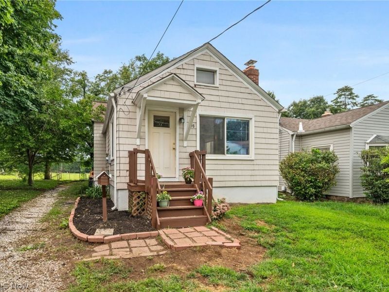 898 Orchard Road, Willoughby, OH 44094 Photo 1