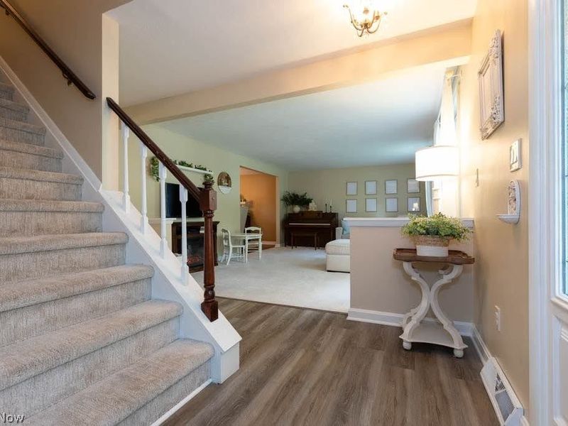 10222 Deer Run, Brecksville, OH 44141 Photo 3