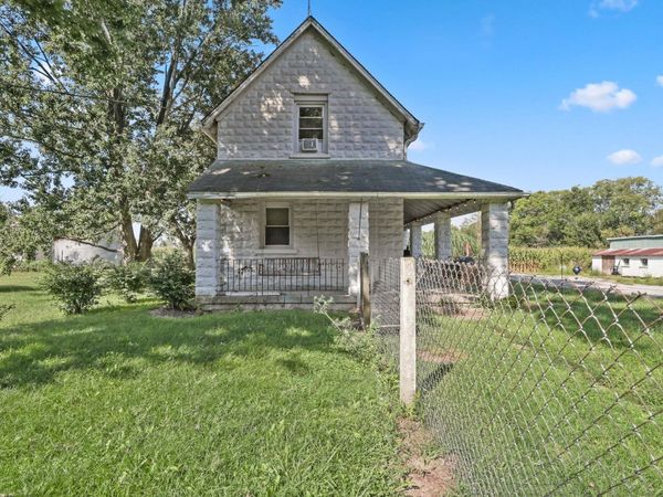 10966 N 50, Fortville, IN 46040