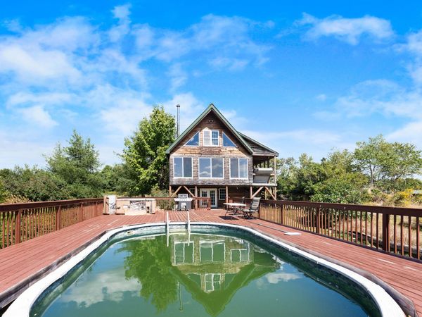 247 Fox Hill Road , Athens, ME 04912